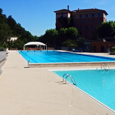 La Maison Du 13 Ter Hébergement de vacances *